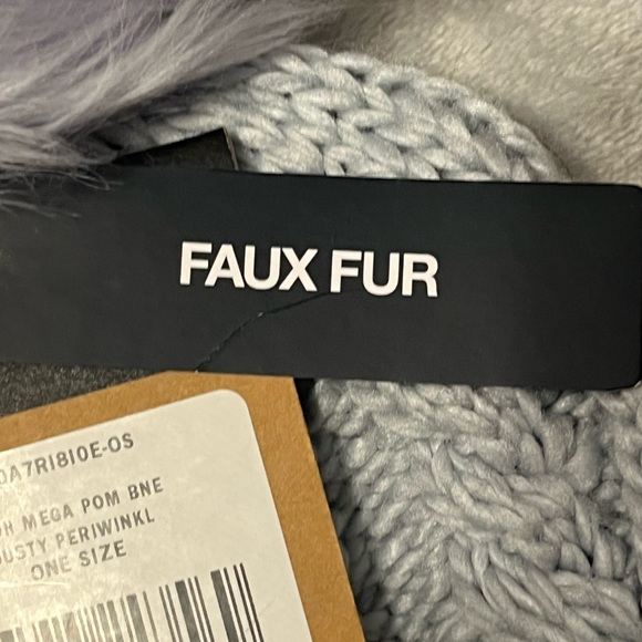 The North Face Dusty Periwinkle Knit Beanie - Picture 7 of 8